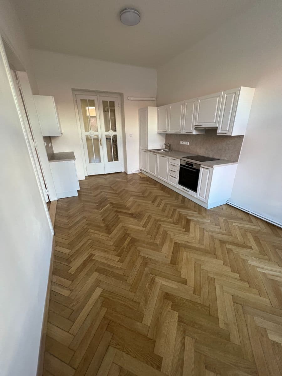 Prodej bytu 3+kk 80 m², Růžová, Praha, Praha Prodej bytu 3+kk 80 m², Růžová, Praha, Praha