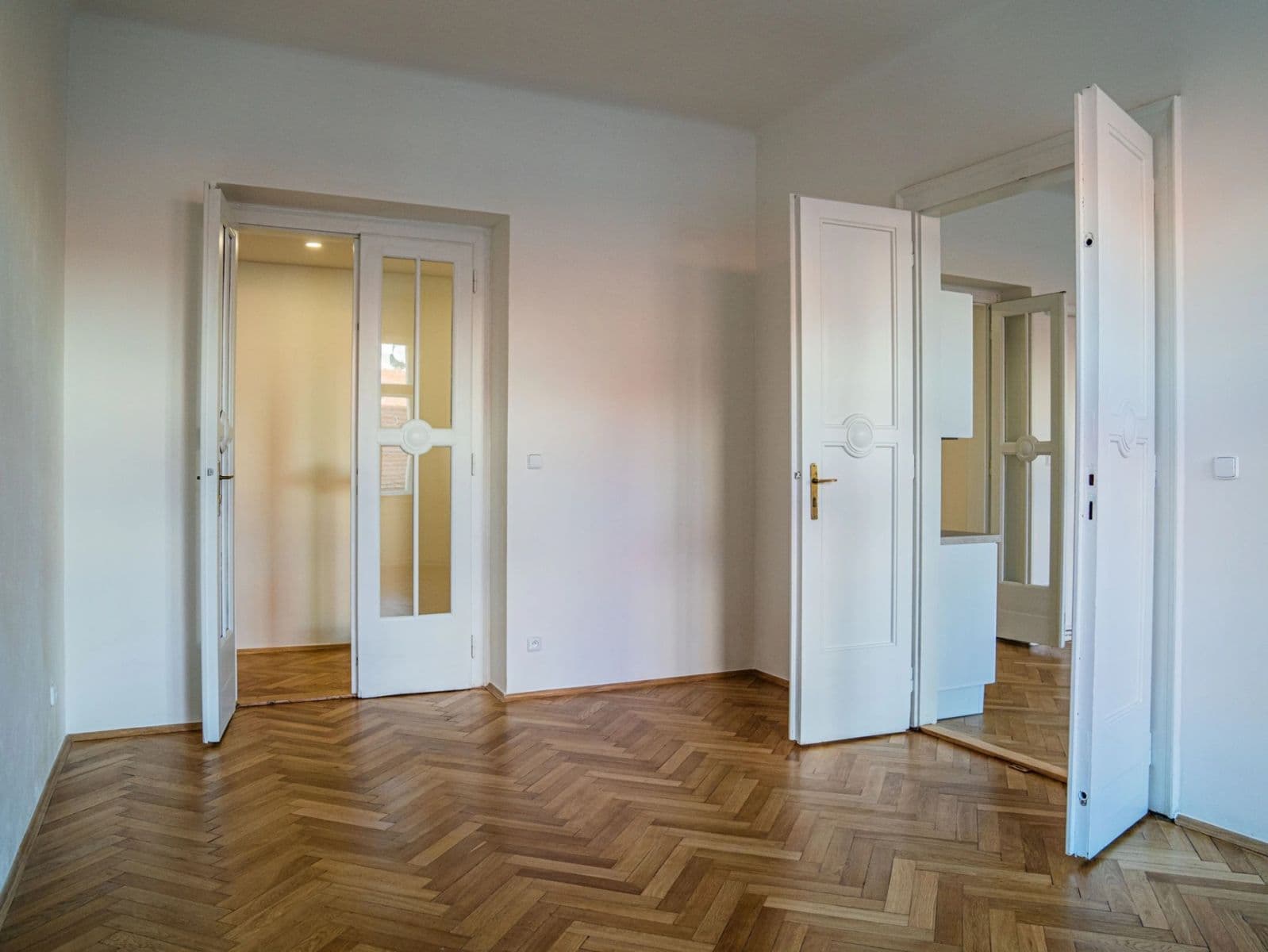 Prodej bytu 3+kk 80 m², Růžová, Praha, Praha Prodej bytu 3+kk 80 m², Růžová, Praha, Praha