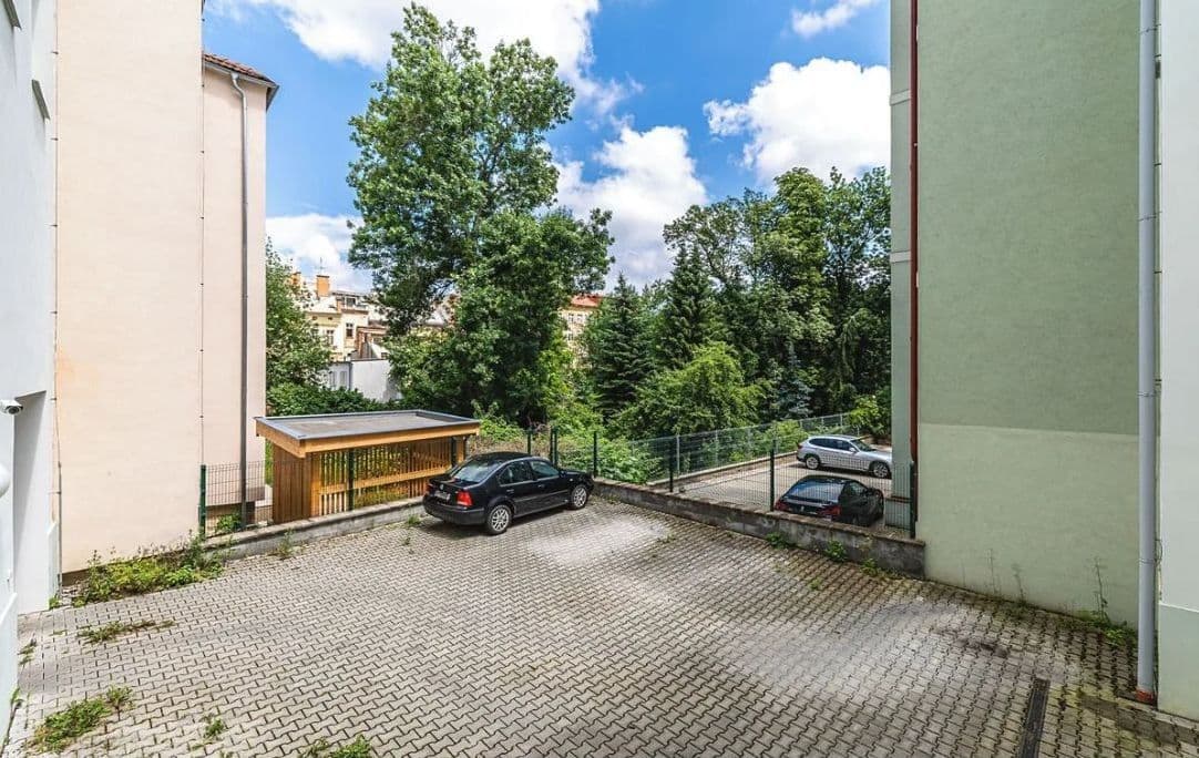 Pronájem bytu 1+1 56 m², Tovární, Plzeň, Plzeňský kraj Pronájem bytu 1+1 56 m², Tovární, Plzeň, Plzeňský kraj