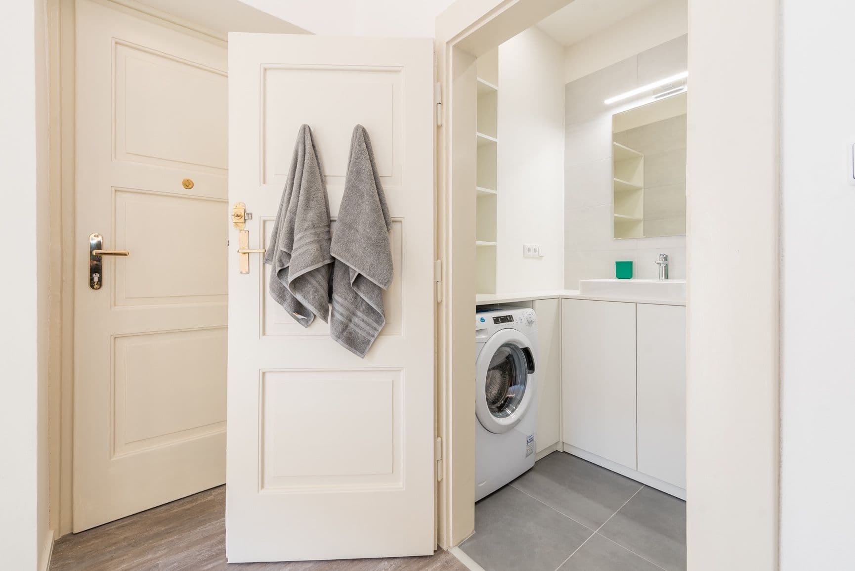 Pronájem bytu 2+kk 50 m², Buzulucká, Praha, Praha Pronájem bytu 2+kk 50 m², Buzulucká, Praha, Praha