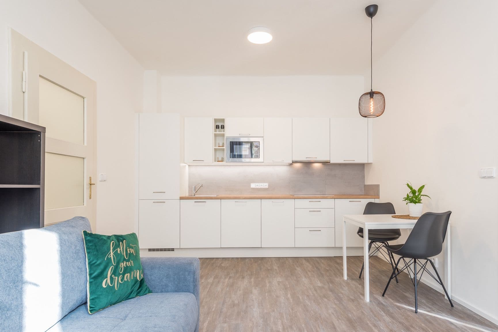 Pronájem bytu 2+kk 50 m², Buzulucká, Praha, Praha Pronájem bytu 2+kk 50 m², Buzulucká, Praha, Praha
