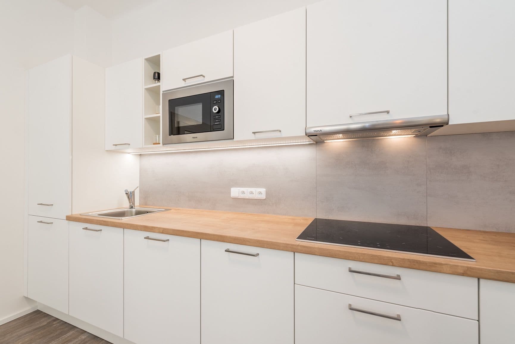 Pronájem bytu 2+kk 50 m², Buzulucká, Praha, Praha Pronájem bytu 2+kk 50 m², Buzulucká, Praha, Praha