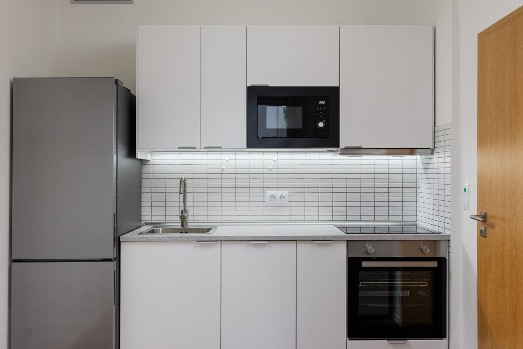 Pronájem bytu 2+kk 34 m², Nepomuckých, Praha, Praha Pronájem bytu 2+kk 34 m², Nepomuckých, Praha, Praha