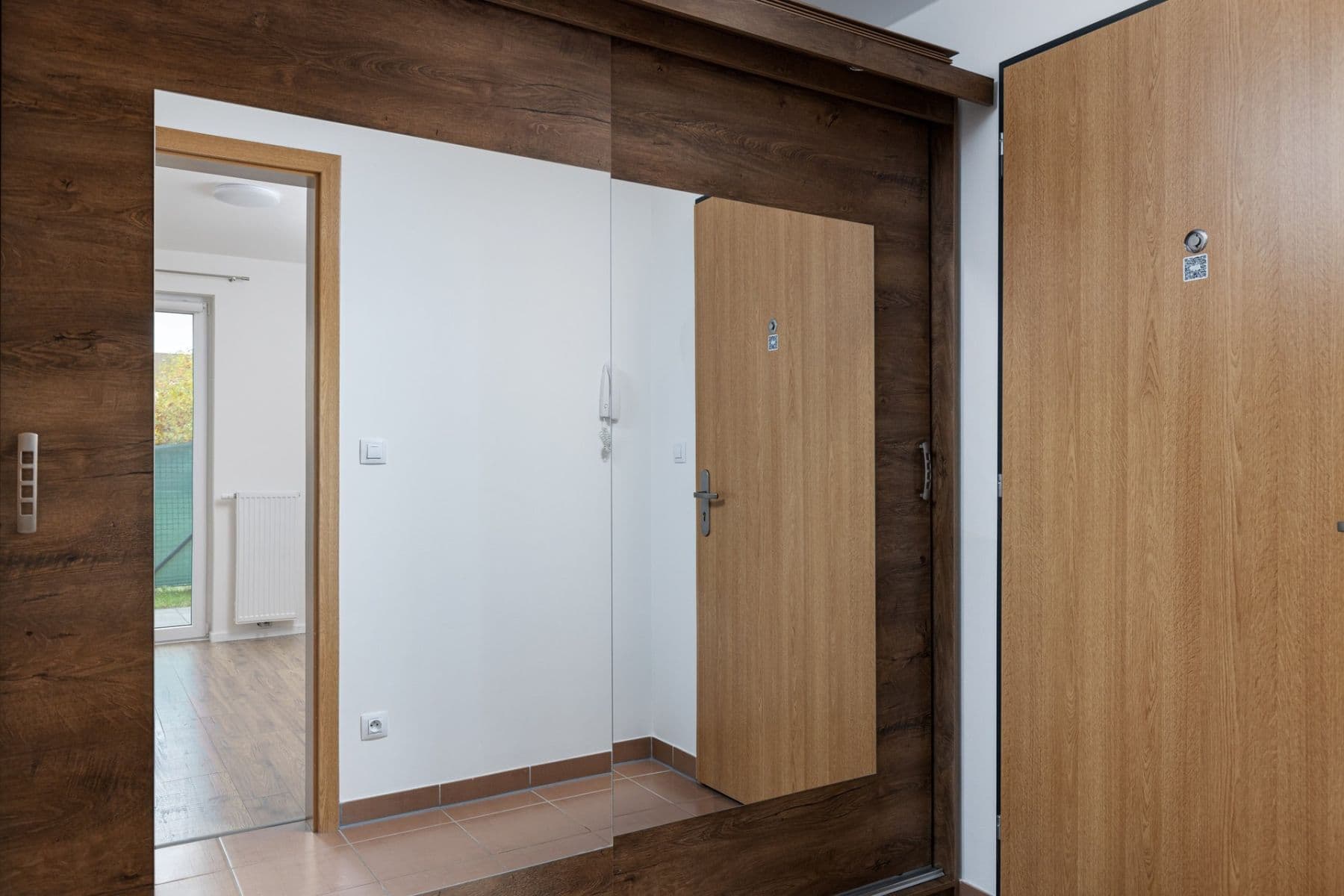 Pronájem bytu 2+kk 34 m², Nepomuckých, Praha, Praha Pronájem bytu 2+kk 34 m², Nepomuckých, Praha, Praha