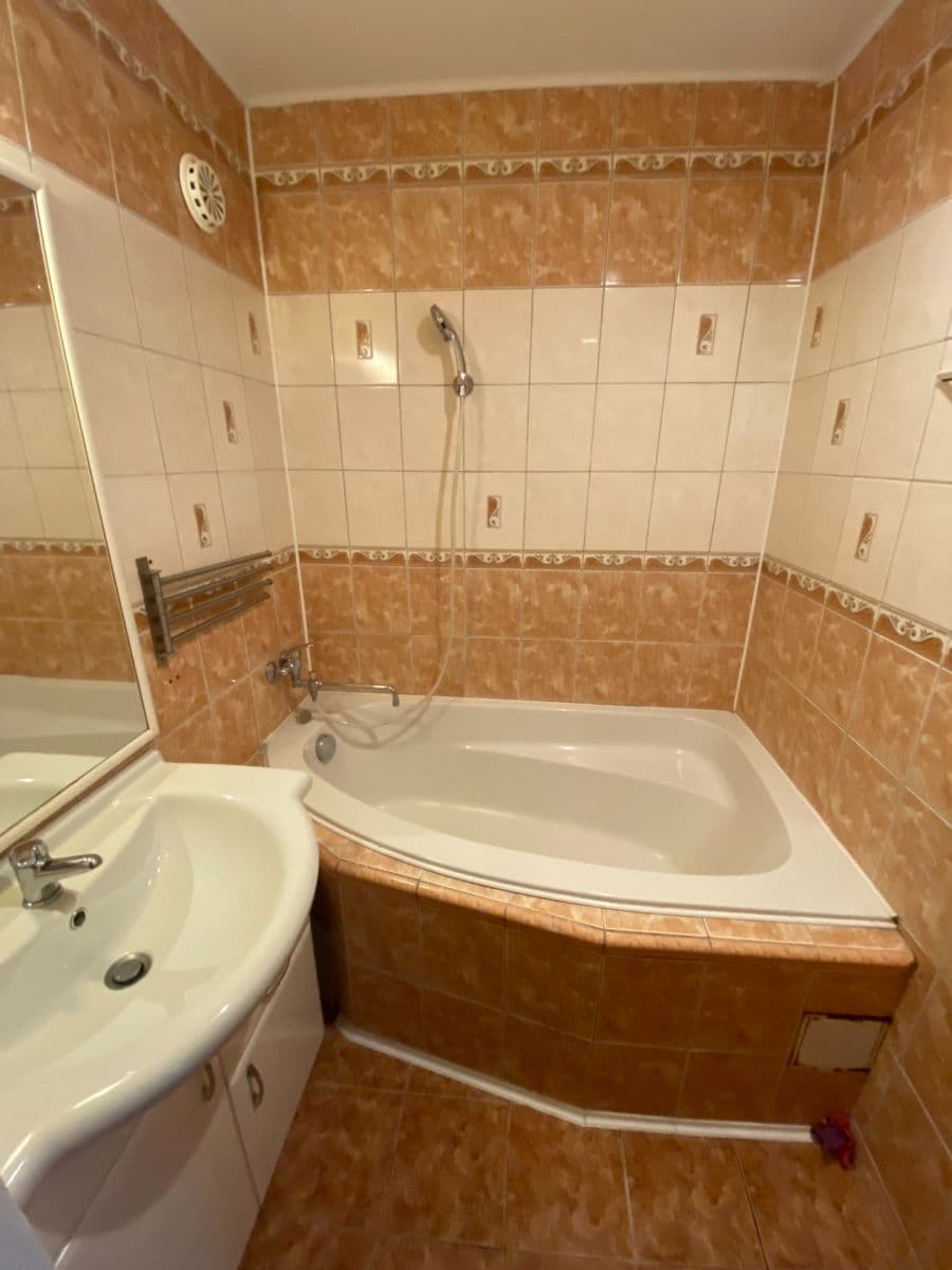 Pronájem bytu 2+1 59 m², U Parku, Ostrava, Moravskoslezský kraj Pronájem bytu 2+1 59 m², U Parku, Ostrava, Moravskoslezský kraj