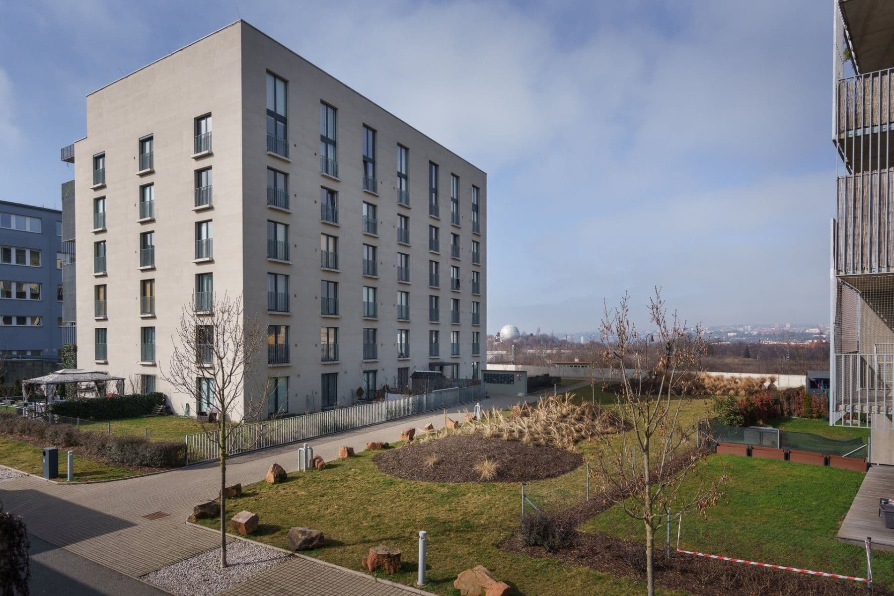 Pronájem bytu 1+kk 25 m², Novovysočanská, Praha, Praha Pronájem bytu 1+kk 25 m², Novovysočanská, Praha, Praha