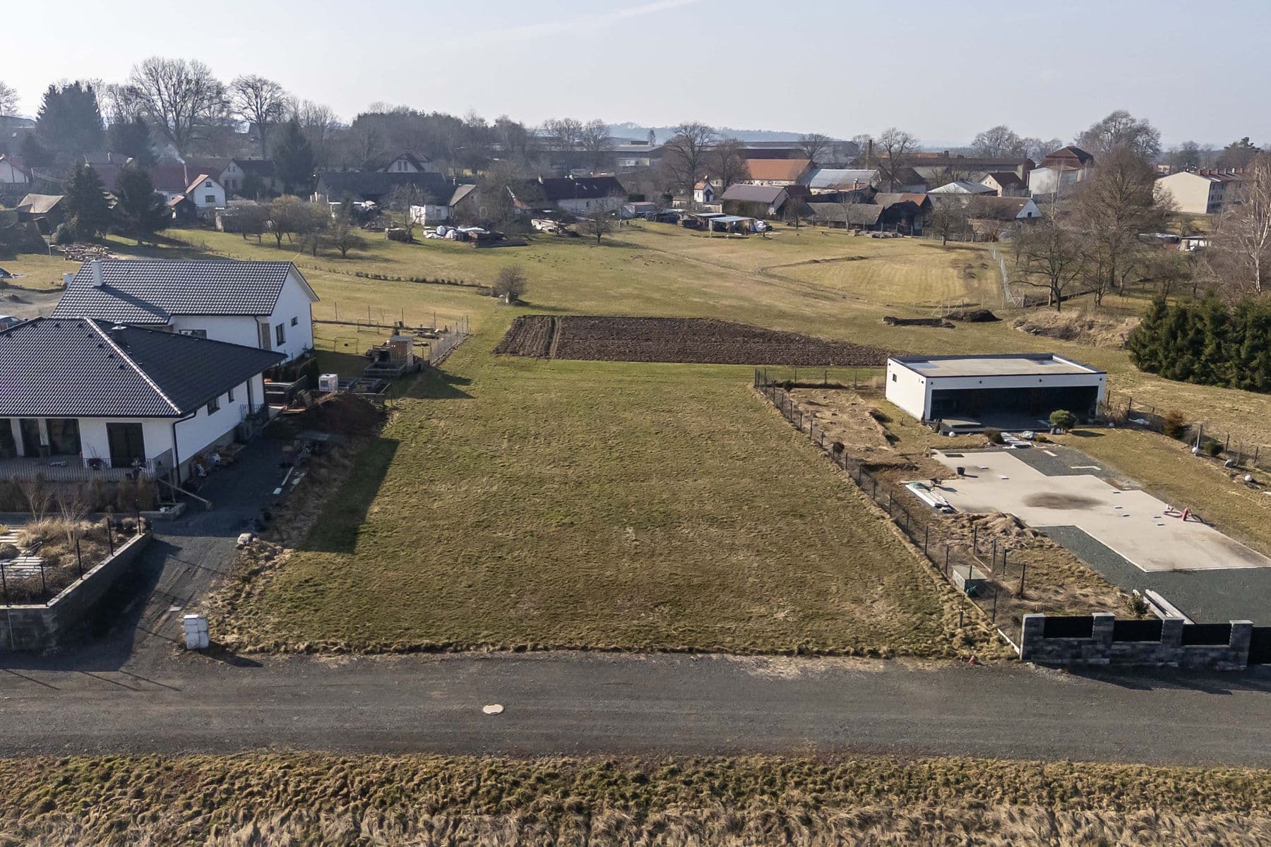 Prodej pozemku 1.319 m², Dolní Kralovice, Středočeský kraj Prodej pozemku 1.319 m², Dolní Kralovice, Středočeský kraj