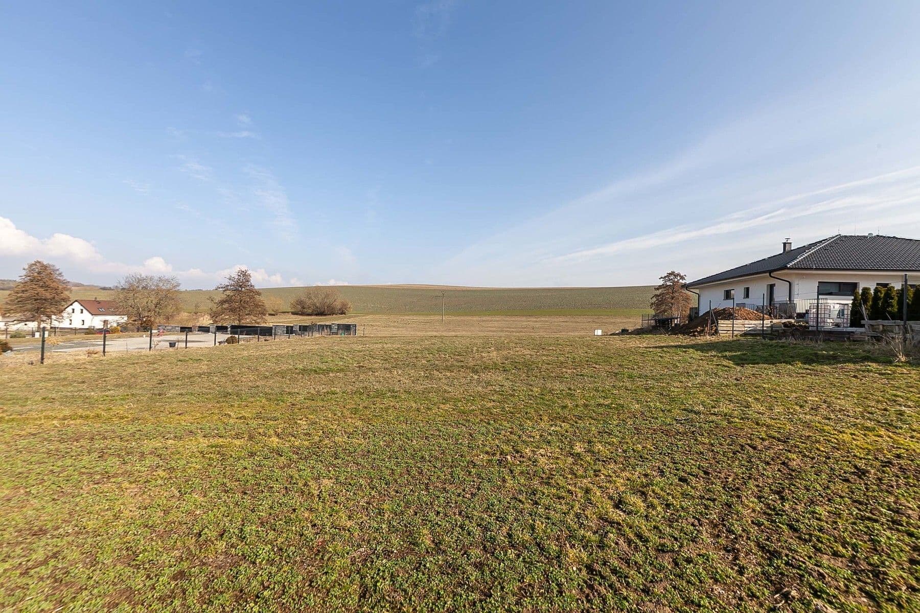 Prodej pozemku 1.319 m², Dolní Kralovice, Středočeský kraj Prodej pozemku 1.319 m², Dolní Kralovice, Středočeský kraj