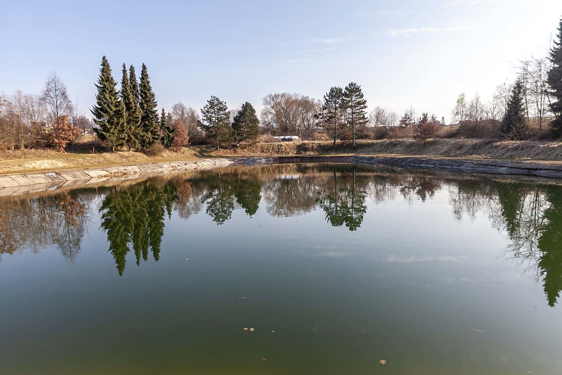 Prodej pozemku 1.319 m², Dolní Kralovice, Středočeský kraj Prodej pozemku 1.319 m², Dolní Kralovice, Středočeský kraj