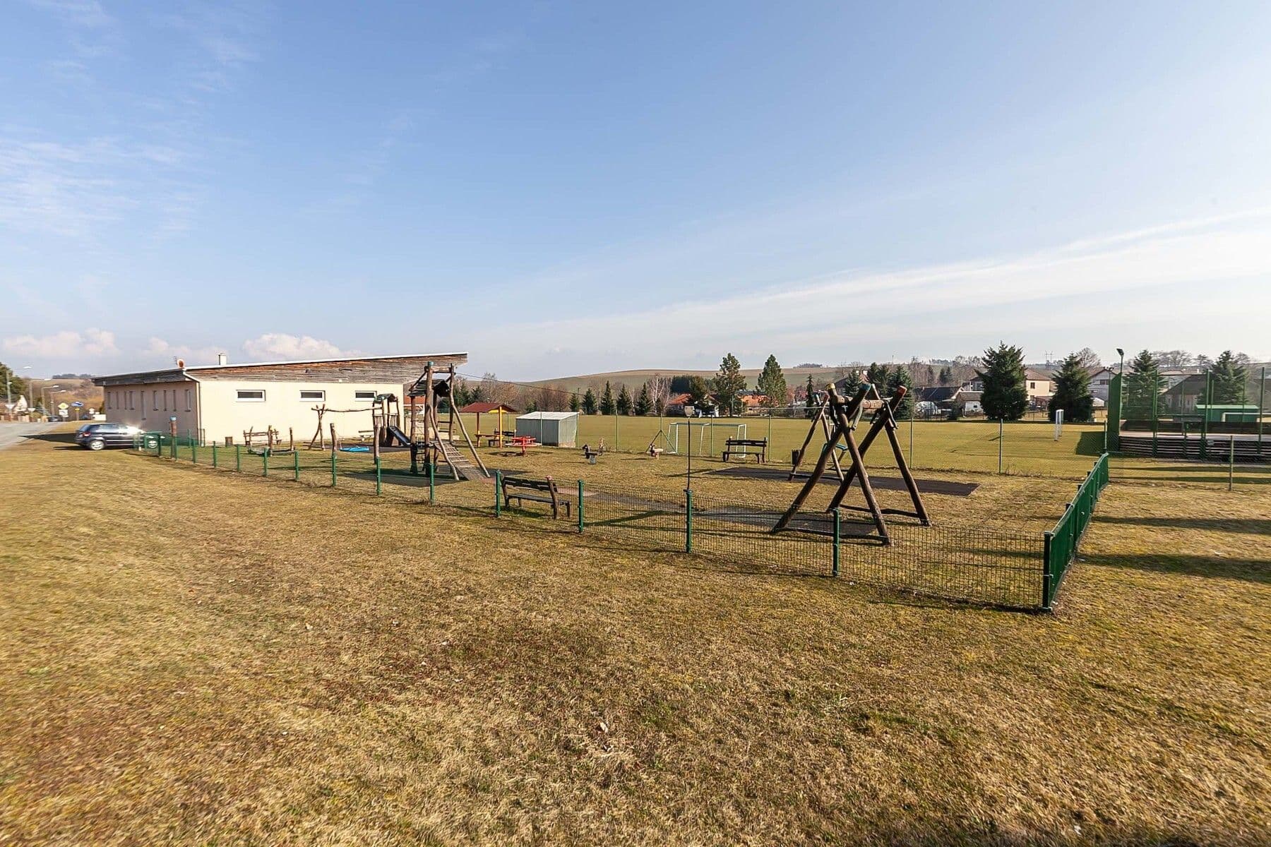 Prodej pozemku 1.319 m², Dolní Kralovice, Středočeský kraj Prodej pozemku 1.319 m², Dolní Kralovice, Středočeský kraj