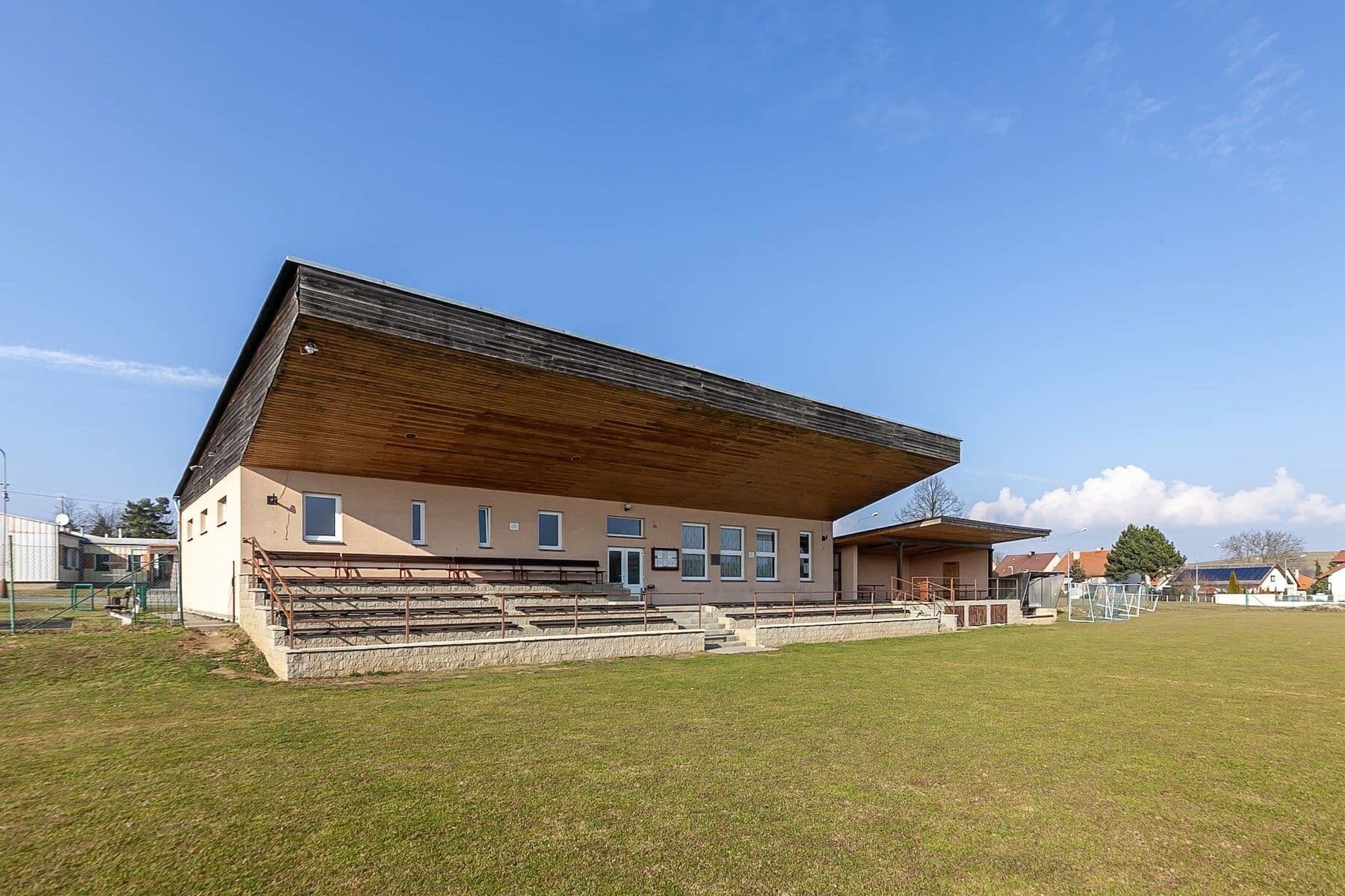 Prodej pozemku 1.319 m², Dolní Kralovice, Středočeský kraj Prodej pozemku 1.319 m², Dolní Kralovice, Středočeský kraj