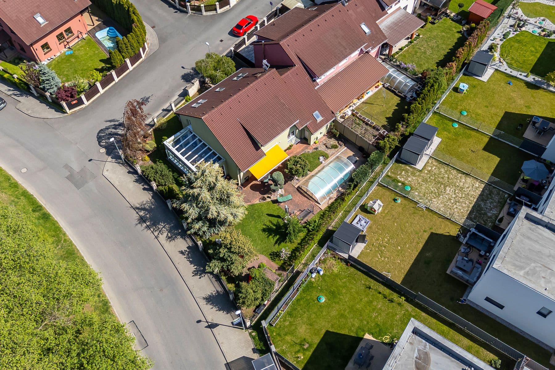 Prodej domu 270 m², pozemek 598 m², K Remízku, Vestec, Středočeský kraj Prodej domu 270 m², pozemek 598 m², K Remízku, Vestec, Středočeský kraj