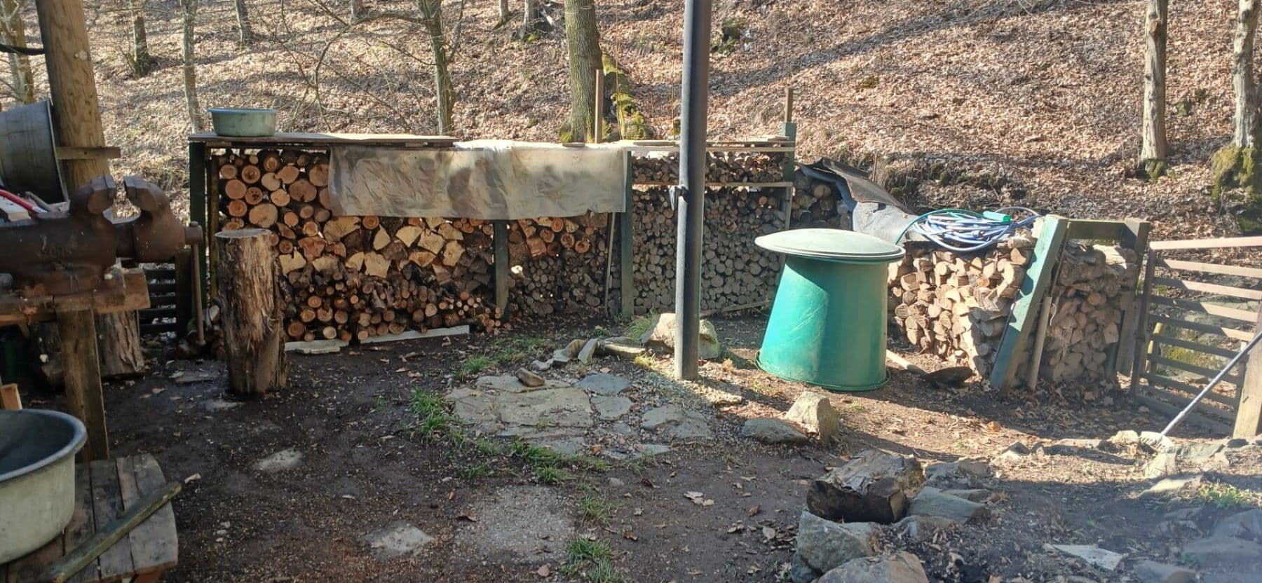 Prodej chaty, chalupy 42 m², pozemek 42 m², Obec, Kaliště, Středočeský kraj Prodej chaty, chalupy 42 m², pozemek 42 m², Obec, Kaliště, Středočeský kraj