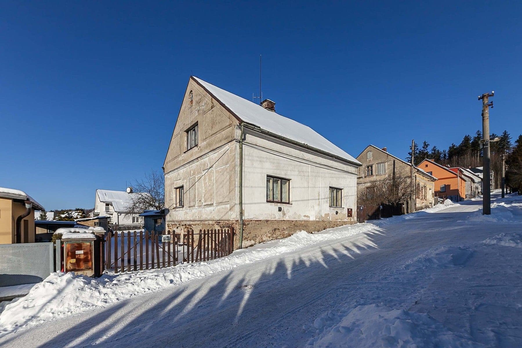 Prodej domu 195 m², pozemek 1.223 m², Sadová, Nové Město pod Smrkem, Liberecký kraj Prodej domu 195 m², pozemek 1.223 m², Sadová, Nové Město pod Smrkem, Liberecký kraj