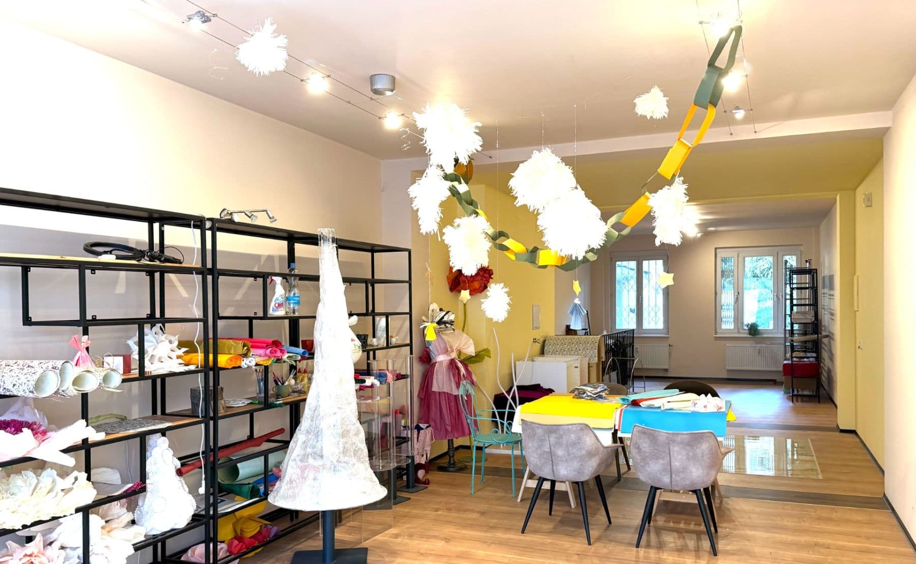 Pronájem nebytového prostoru 107 m², Vlašská, Praha, Praha Pronájem nebytového prostoru 107 m², Vlašská, Praha, Praha