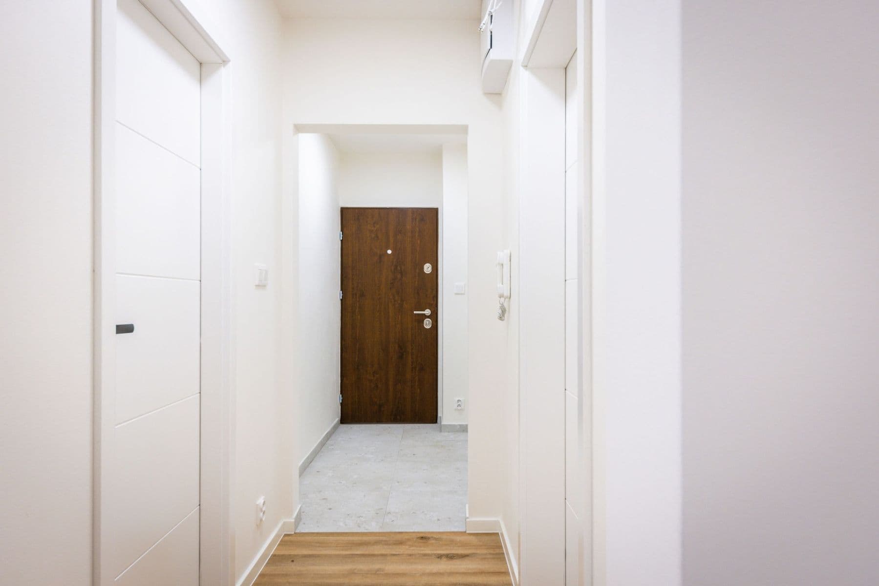 Prodej bytu 4+kk 74 m², Kunínova, Praha, Praha Prodej bytu 4+kk 74 m², Kunínova, Praha, Praha