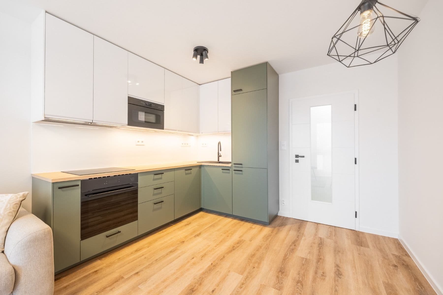 Prodej bytu 4+kk 74 m², Kunínova, Praha, Praha Prodej bytu 4+kk 74 m², Kunínova, Praha, Praha