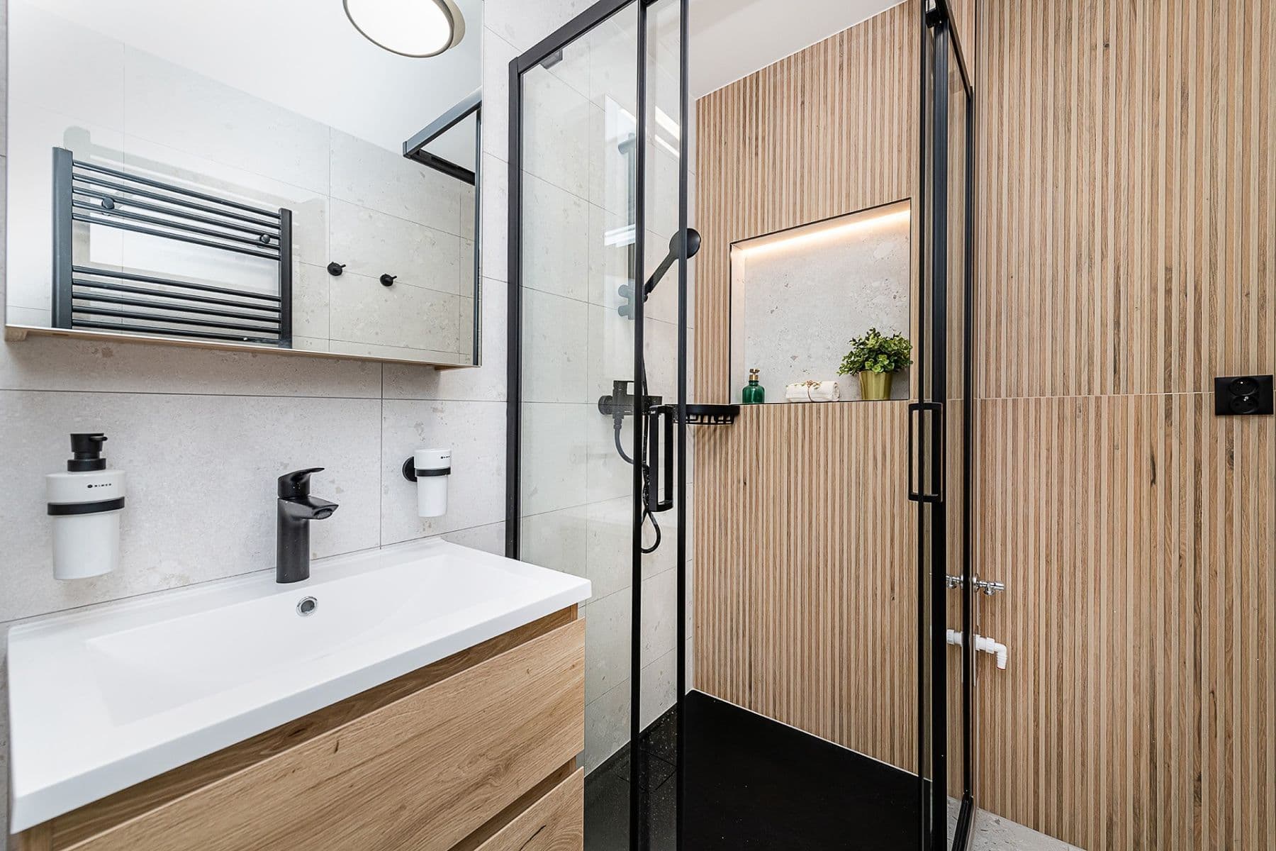 Prodej bytu 4+kk 74 m², Kunínova, Praha, Praha Prodej bytu 4+kk 74 m², Kunínova, Praha, Praha