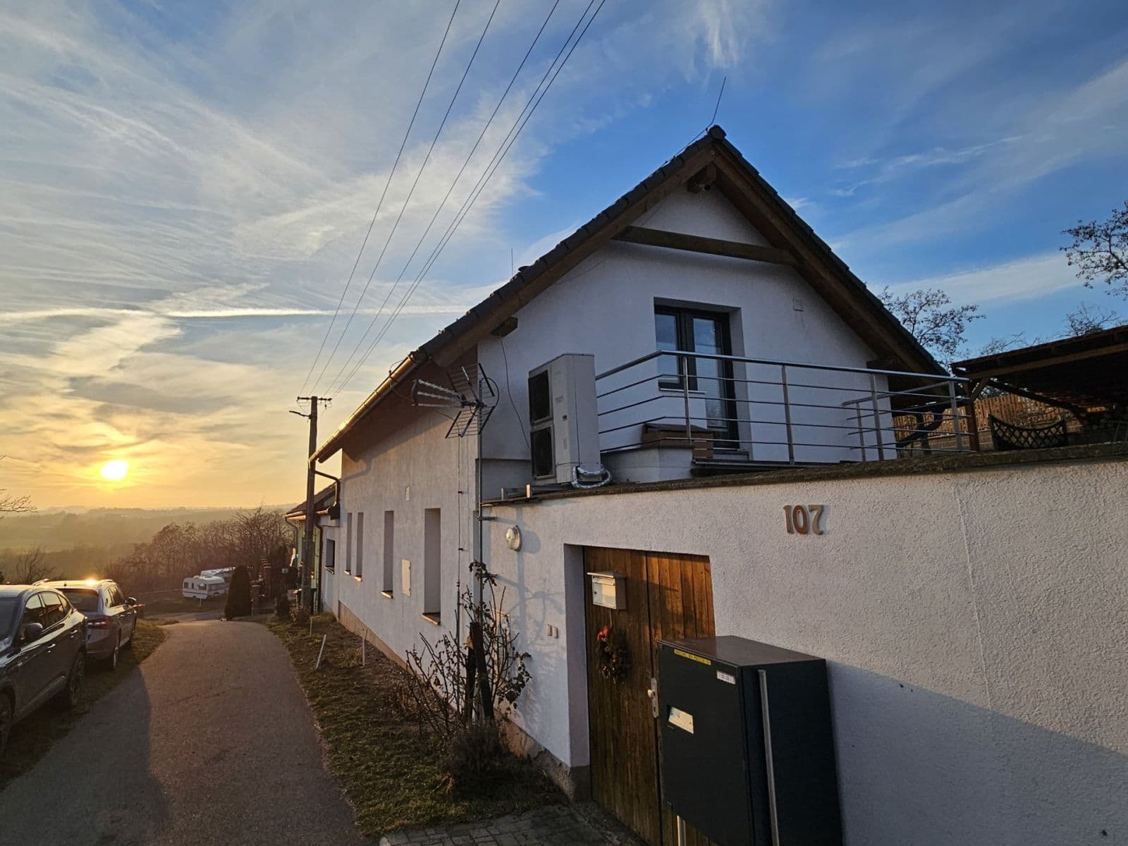 Prodej domu 149 m², pozemek 1.110 m², Podlešín, Středočeský kraj Prodej domu 149 m², pozemek 1.110 m², Podlešín, Středočeský kraj