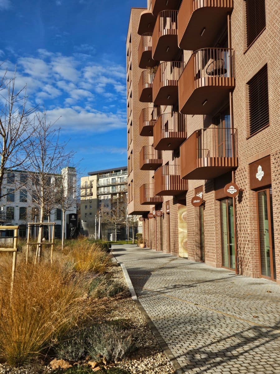 Pronájem bytu 1+1 43 m², Košická, Ružinov, Bratislavský kraj Pronájem bytu 1+1 43 m², Košická, Ružinov, Bratislavský kraj