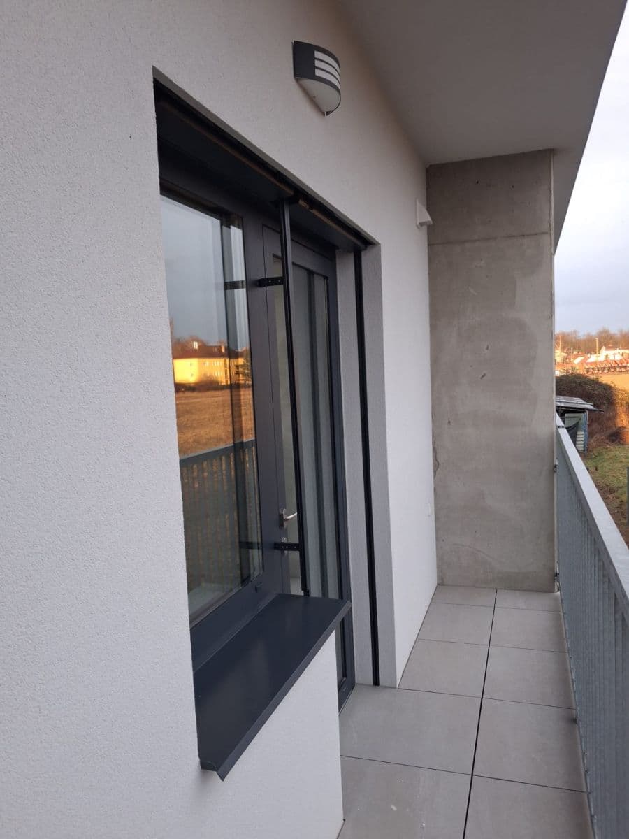 Pronájem bytu 1+kk 32 m², Douchova, Praha, Praha Pronájem bytu 1+kk 32 m², Douchova, Praha, Praha