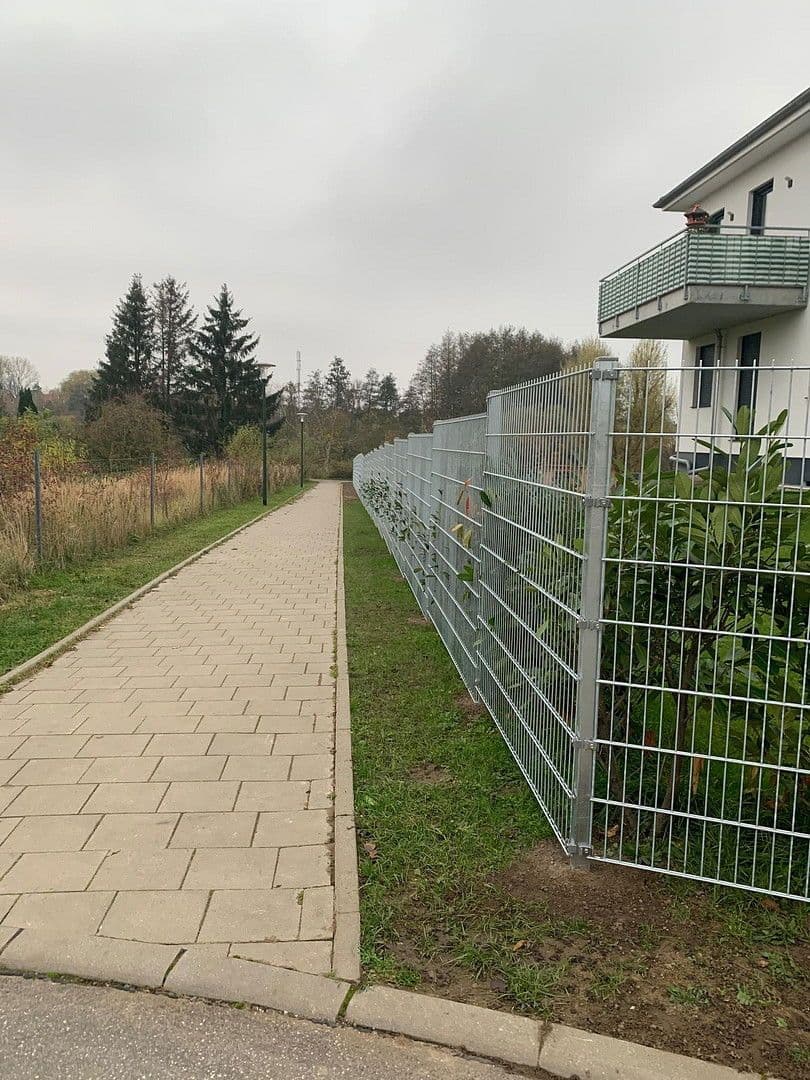 Prodej domu 315 m², pozemek 1.885 m², Rostock, Mecklenburg-Vorpommern Prodej domu 315 m², pozemek 1.885 m², Rostock, Mecklenburg-Vorpommern