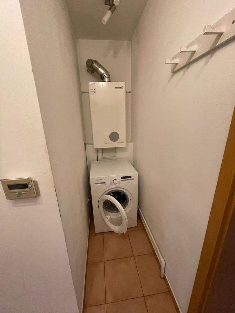 Pronájem bytu 2+1 50 m², Pilgerhausstraße 31, Augsburg, Bavorsko Pronájem bytu 2+1 50 m², Pilgerhausstraße 31, Augsburg, Bavorsko