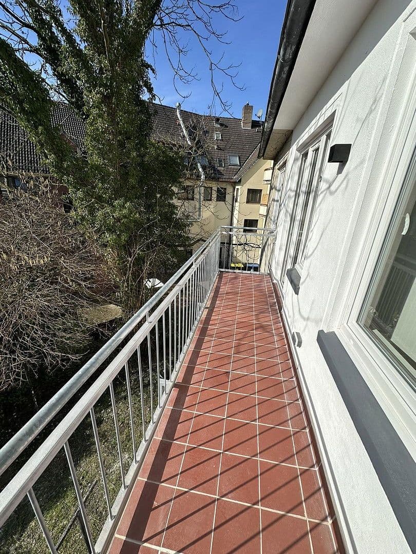 Pronájem bytu 3+1 80 m², Hindenburgstr. 40, Bremen, Bremen Pronájem bytu 3+1 80 m², Hindenburgstr. 40, Bremen, Bremen