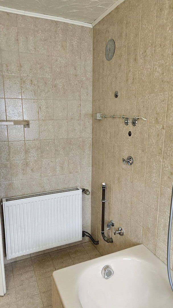 Pronájem bytu 3+1 76 m², Silcherstraße 4, Heubach, Bádensko-Württembersko Pronájem bytu 3+1 76 m², Silcherstraße 4, Heubach, Bádensko-Württembersko