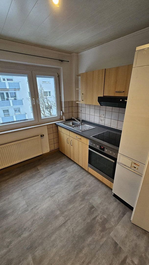 Pronájem bytu 3+1 76 m², Silcherstraße 4, Heubach, Bádensko-Württembersko Pronájem bytu 3+1 76 m², Silcherstraße 4, Heubach, Bádensko-Württembersko