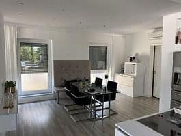 Pronájem bytu 5+kk 226 m², Lambertusstr.36, Troisdorf, Severní Porýní-Vestfálsko Pronájem bytu 5+kk 226 m², Lambertusstr.36, Troisdorf, Severní Porýní-Vestfálsko