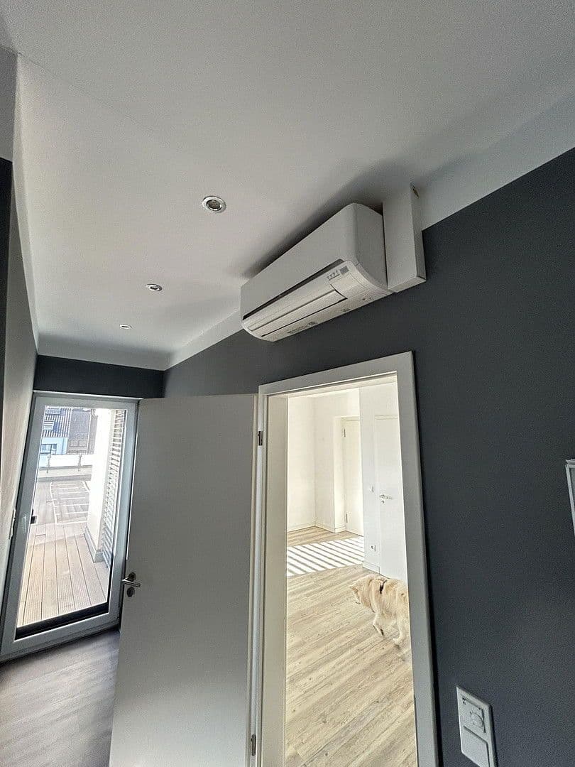 Pronájem bytu 5+kk 226 m², Lambertusstr.36, Troisdorf, Severní Porýní-Vestfálsko Pronájem bytu 5+kk 226 m², Lambertusstr.36, Troisdorf, Severní Porýní-Vestfálsko