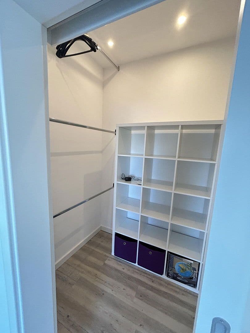 Pronájem bytu 5+kk 226 m², Lambertusstr.36, Troisdorf, Severní Porýní-Vestfálsko Pronájem bytu 5+kk 226 m², Lambertusstr.36, Troisdorf, Severní Porýní-Vestfálsko