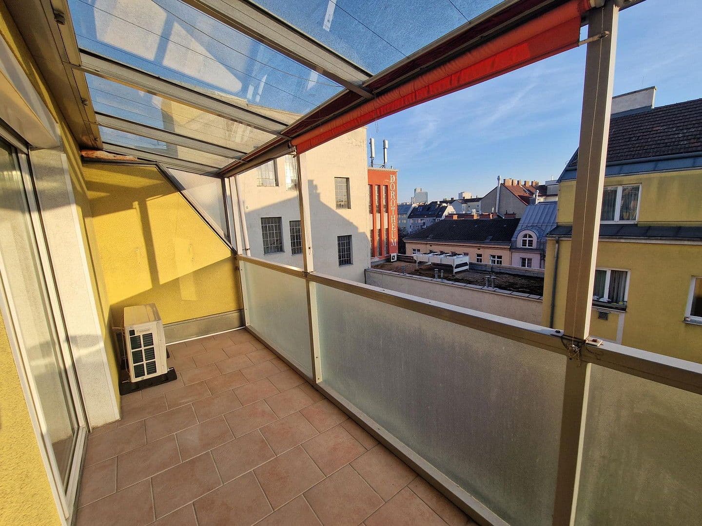 Pronájem bytu 3+1 53 m², Erlachgasse 92/2/16, Wien, Wien Pronájem bytu 3+1 53 m², Erlachgasse 92/2/16, Wien, Wien