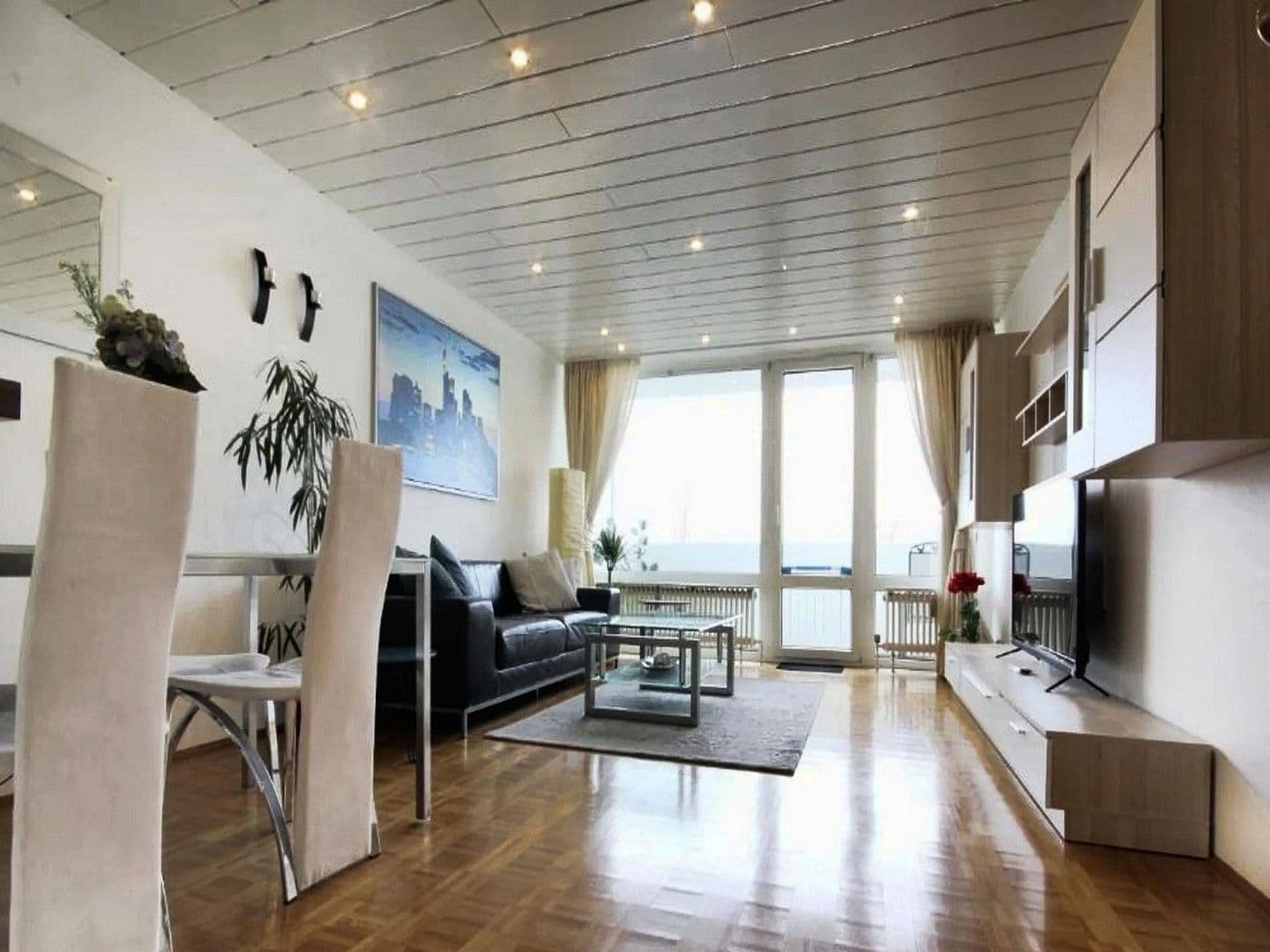 Pronájem bytu 2+1 70 m², Offenbach am Main, Hessen Pronájem bytu 2+1 70 m², Offenbach am Main, Hessen