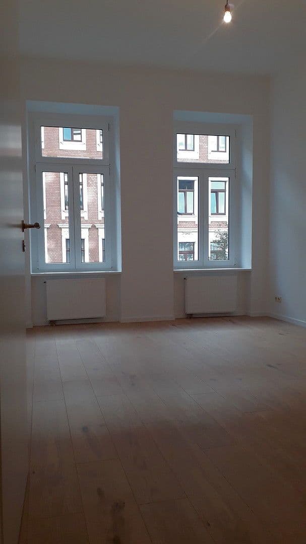 Pronájem bytu 2+1 58 m², Rosa-Luxemburg-Str.60, Leipzig, Sasko Pronájem bytu 2+1 58 m², Rosa-Luxemburg-Str.60, Leipzig, Sasko