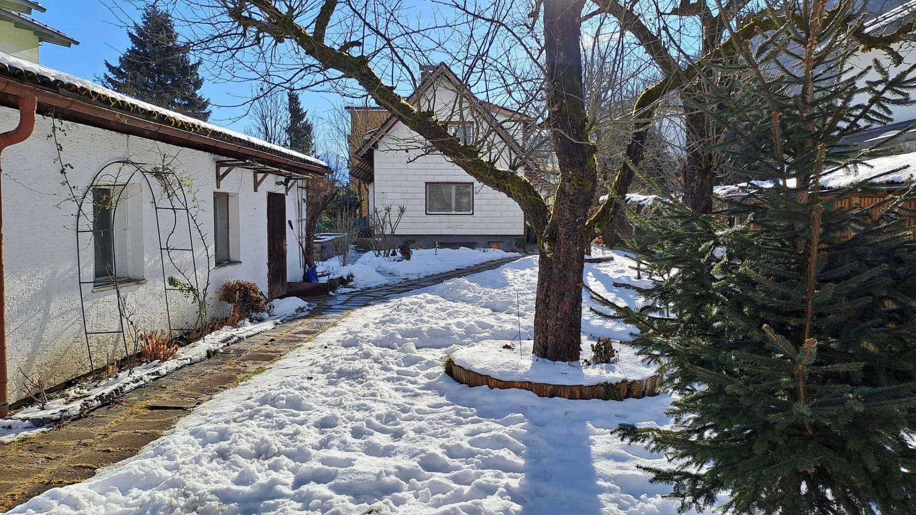 Prodej domu 170 m², pozemek 1.131 m², Hallein, Salcbursko Prodej domu 170 m², pozemek 1.131 m², Hallein, Salcbursko