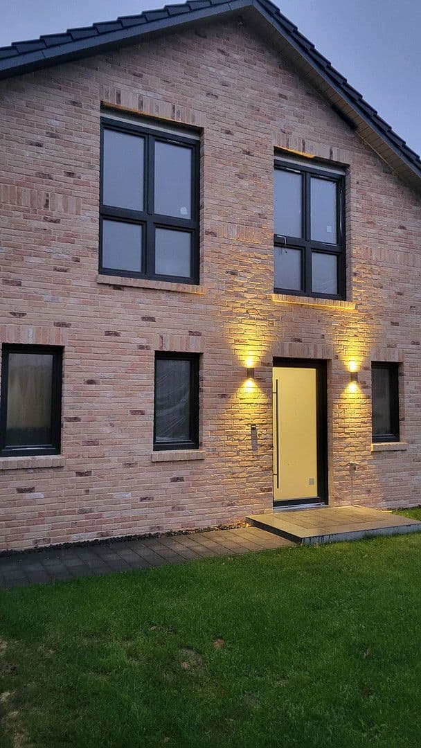 Prodej domu 158 m², pozemek 1.000 m², Dobin am See, Mecklenburg-Vorpommern Prodej domu 158 m², pozemek 1.000 m², Dobin am See, Mecklenburg-Vorpommern