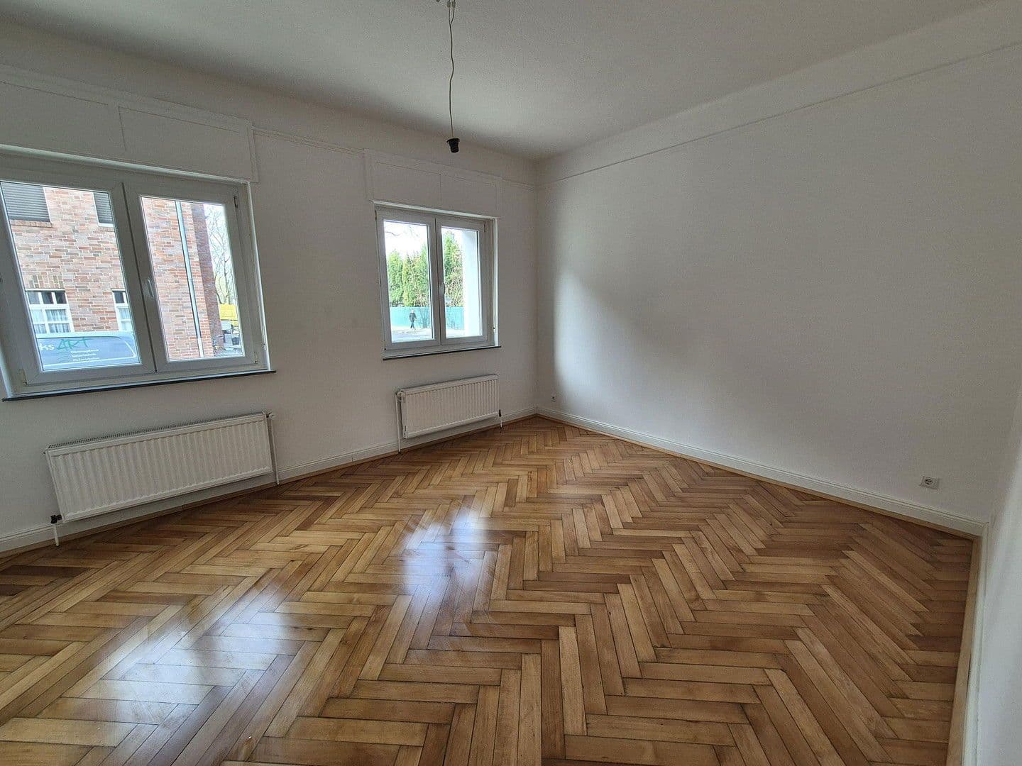 Pronájem bytu 3+1 82 m², Verbergerstraße 77, Krefeld, Severní Porýní-Vestfálsko Pronájem bytu 3+1 82 m², Verbergerstraße 77, Krefeld, Severní Porýní-Vestfálsko