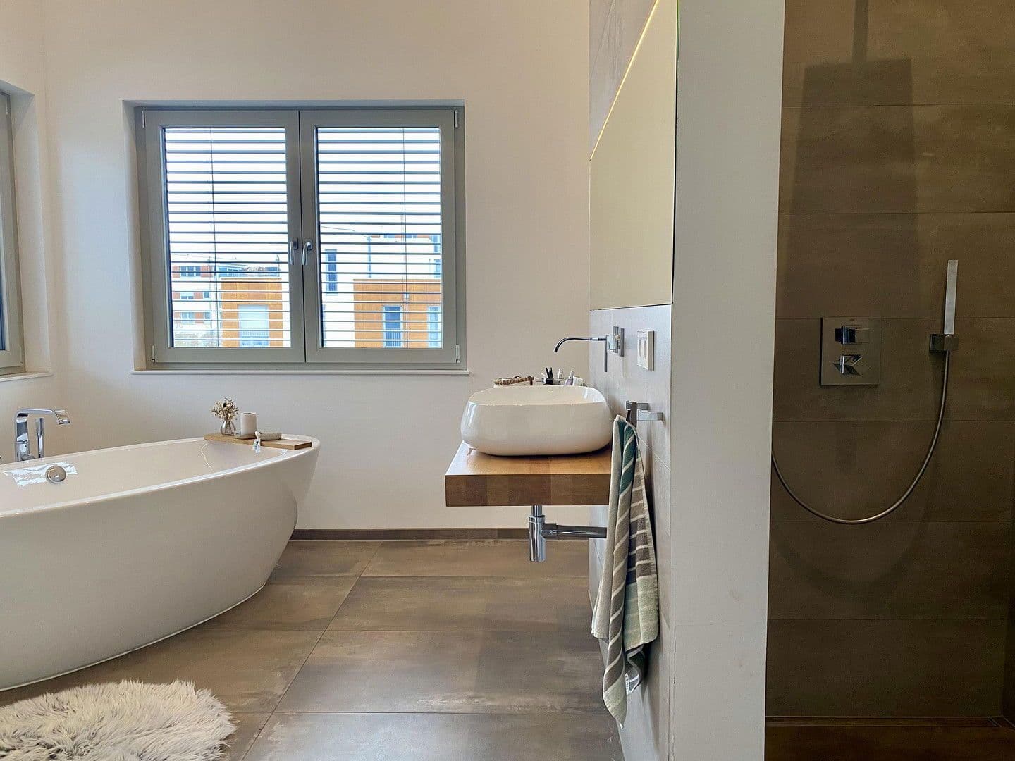 Prodej domu 250 m², pozemek 823 m², Rastatt, Bádensko-Württembersko Prodej domu 250 m², pozemek 823 m², Rastatt, Bádensko-Württembersko