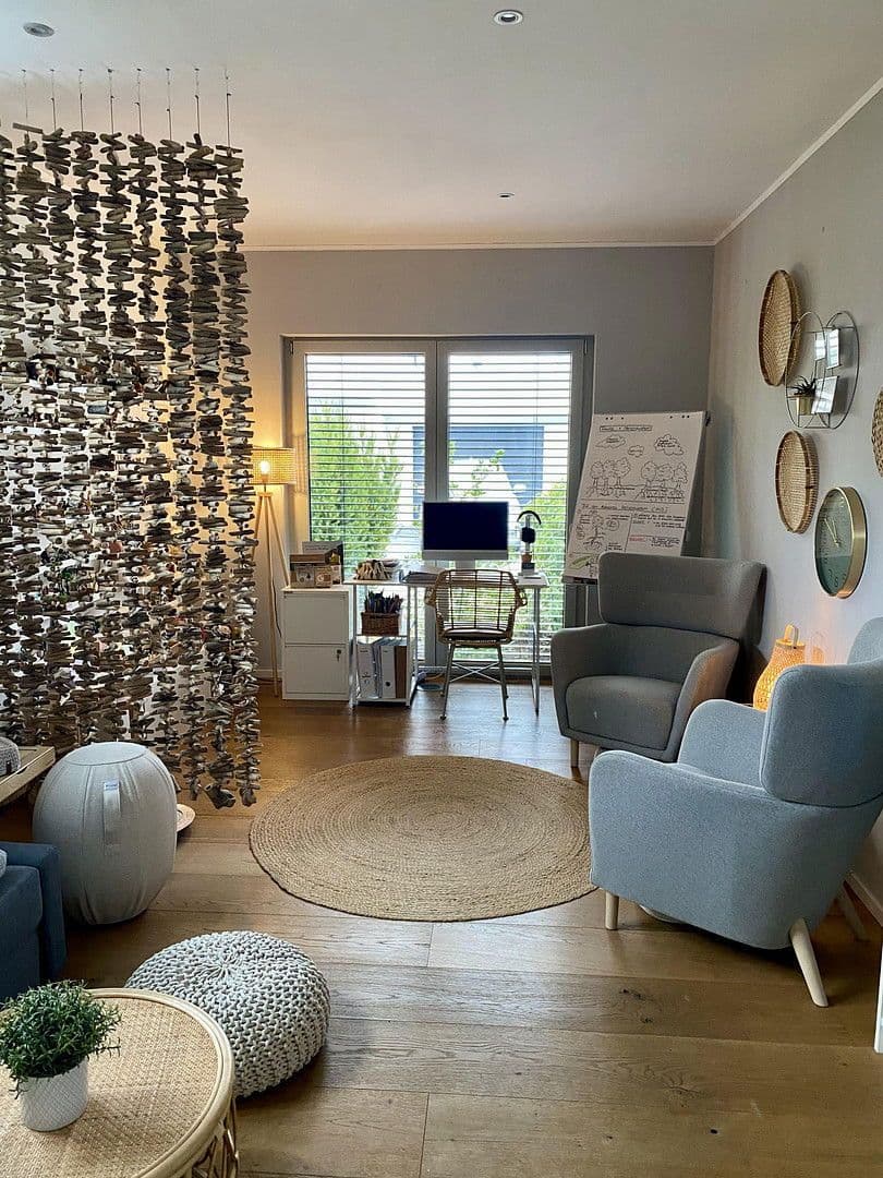 Prodej domu 250 m², pozemek 823 m², Rastatt, Bádensko-Württembersko Prodej domu 250 m², pozemek 823 m², Rastatt, Bádensko-Württembersko