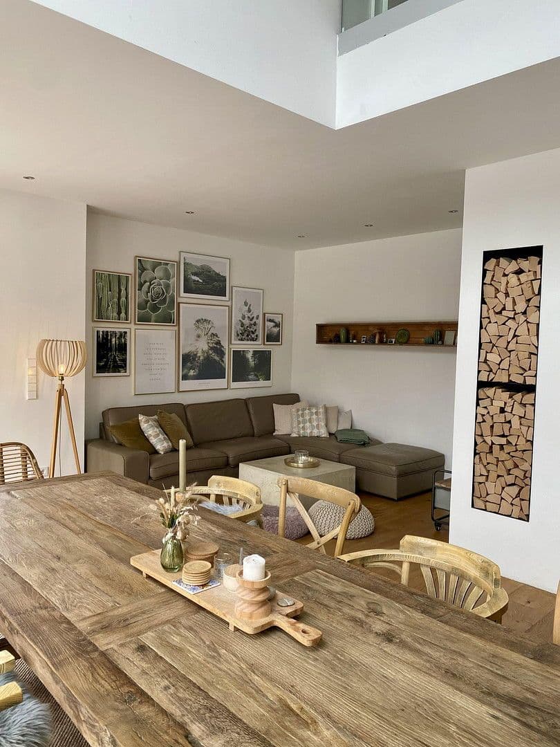 Prodej domu 250 m², pozemek 823 m², Rastatt, Bádensko-Württembersko Prodej domu 250 m², pozemek 823 m², Rastatt, Bádensko-Württembersko