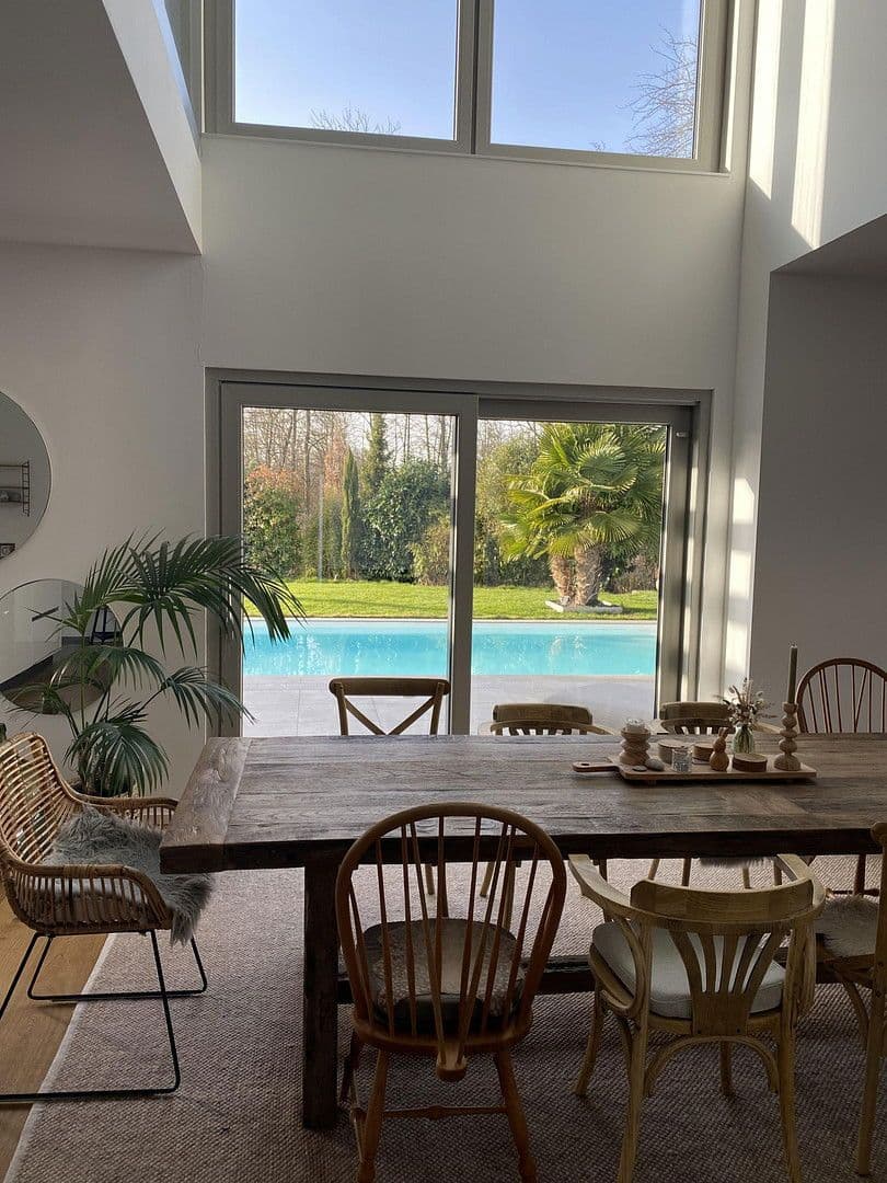 Prodej domu 250 m², pozemek 823 m², Rastatt, Bádensko-Württembersko Prodej domu 250 m², pozemek 823 m², Rastatt, Bádensko-Württembersko