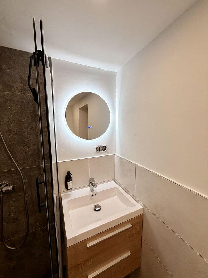 Pronájem bytu 2+1 50 m², Mathildenstr. 10, Fürth, Bavorsko Pronájem bytu 2+1 50 m², Mathildenstr. 10, Fürth, Bavorsko