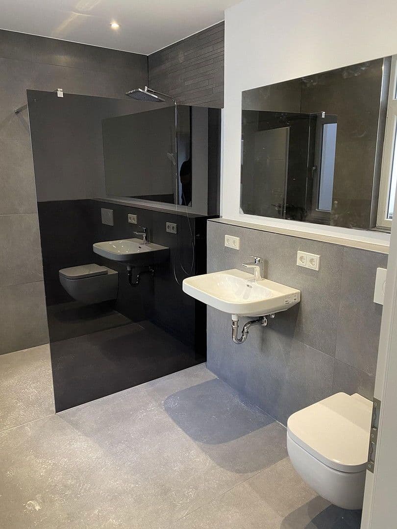 Prodej domu 176 m², pozemek 78 m², Steinfelder Gasse 30, Köln, Severní Porýní-Vestfálsko Prodej domu 176 m², pozemek 78 m², Steinfelder Gasse 30, Köln, Severní Porýní-Vestfálsko