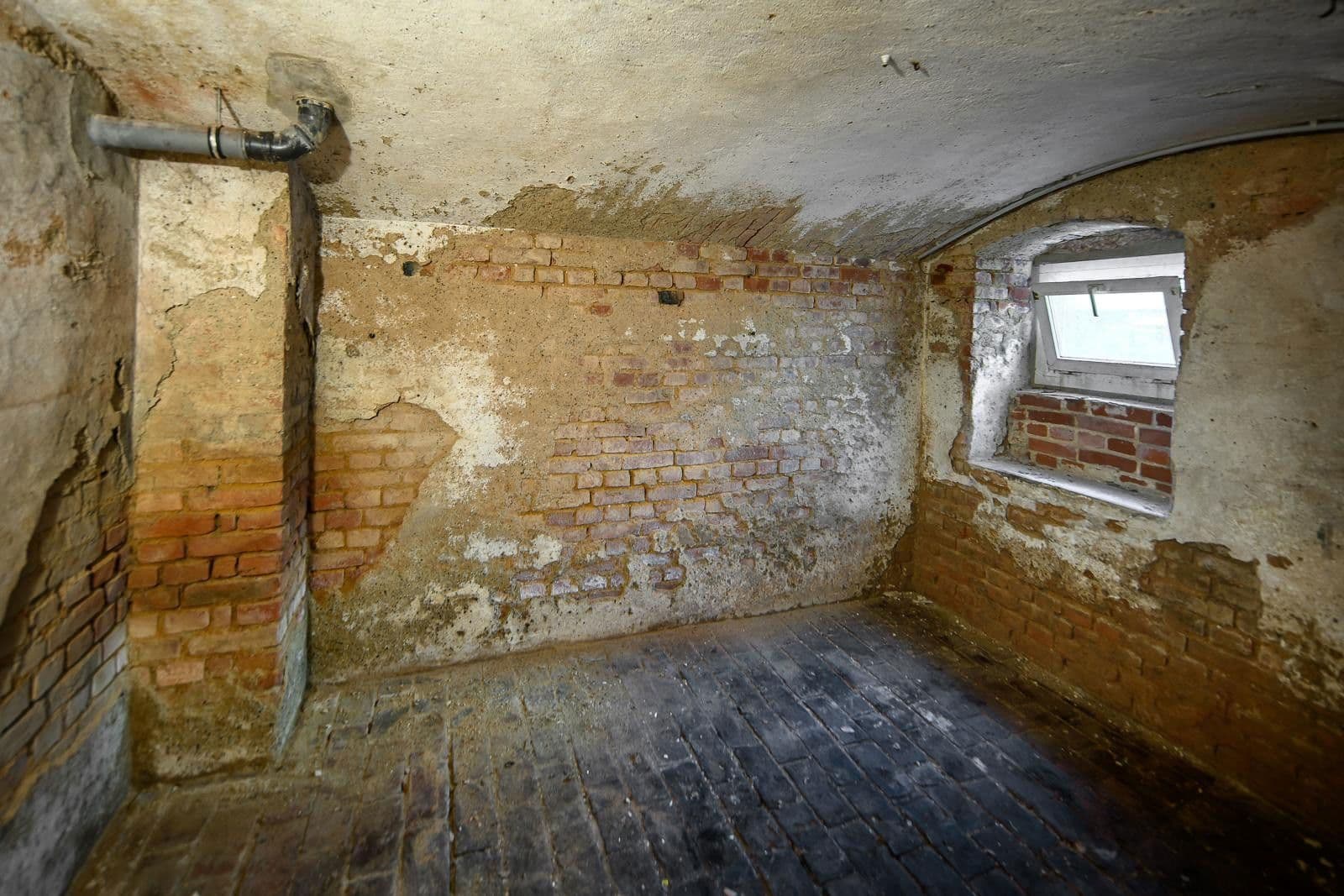 Prodej domu 272 m², Chemnitz, Sasko Prodej domu 272 m², Chemnitz, Sasko