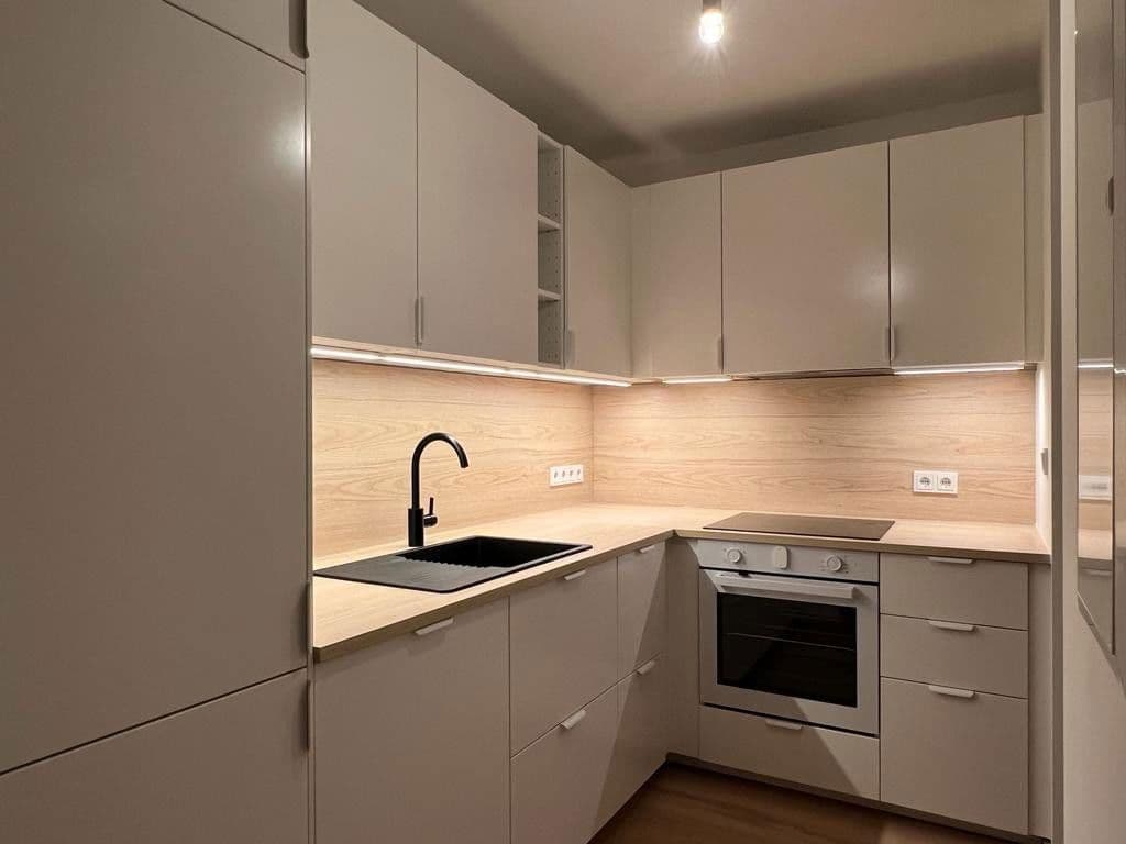 Pronájem bytu 2+1 59 m², Ostendorfstraße 37, Berlin, Berlín Pronájem bytu 2+1 59 m², Ostendorfstraße 37, Berlin, Berlín