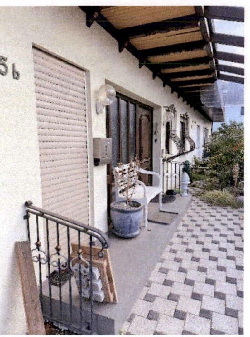 Prodej domu 150 m², pozemek 343 m², Tulpenstraße 5b, Linkenheim-Hochstetten, Bádensko-Württembersko Prodej domu 150 m², pozemek 343 m², Tulpenstraße 5b, Linkenheim-Hochstetten, Bádensko-Württembersko