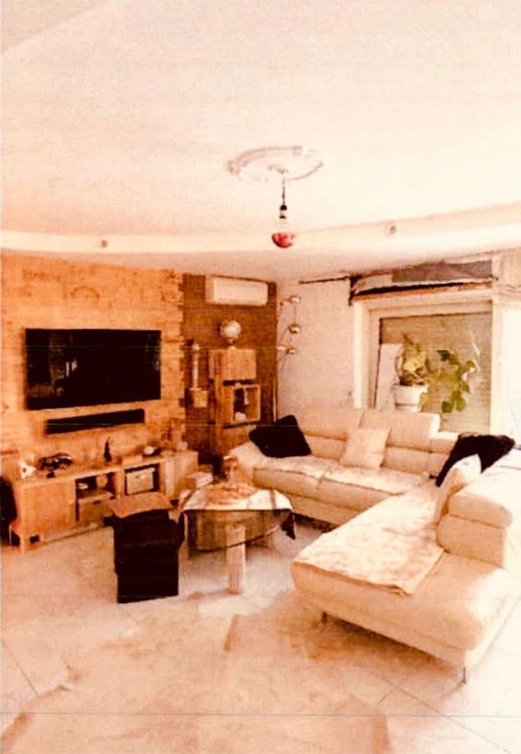 Prodej domu 150 m², pozemek 343 m², Tulpenstraße 5b, Linkenheim-Hochstetten, Bádensko-Württembersko Prodej domu 150 m², pozemek 343 m², Tulpenstraße 5b, Linkenheim-Hochstetten, Bádensko-Württembersko