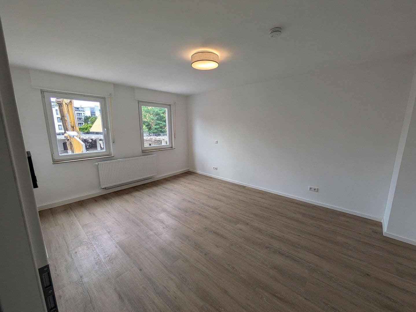 Pronájem bytu 2+1 55 m², Scheurlstraße 25, Nürnberg, Bavorsko Pronájem bytu 2+1 55 m², Scheurlstraße 25, Nürnberg, Bavorsko